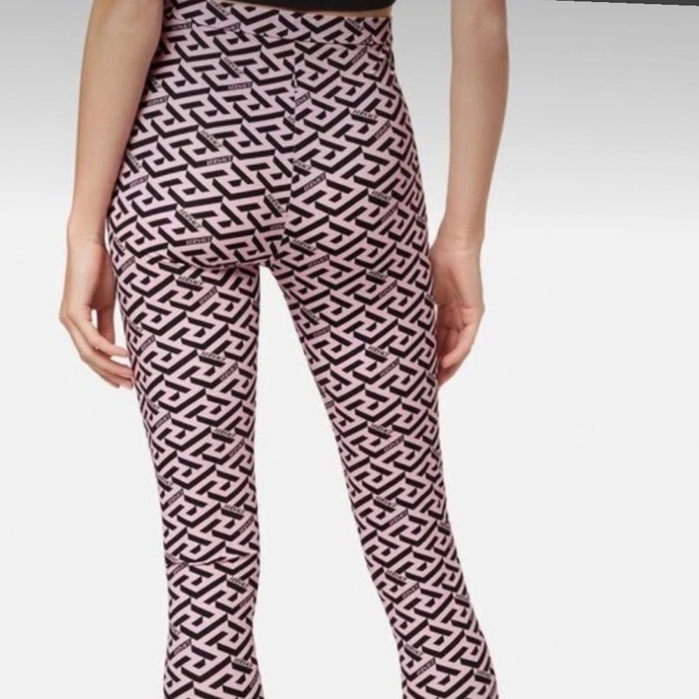 VERSACE La Greca Print Pink Leggings